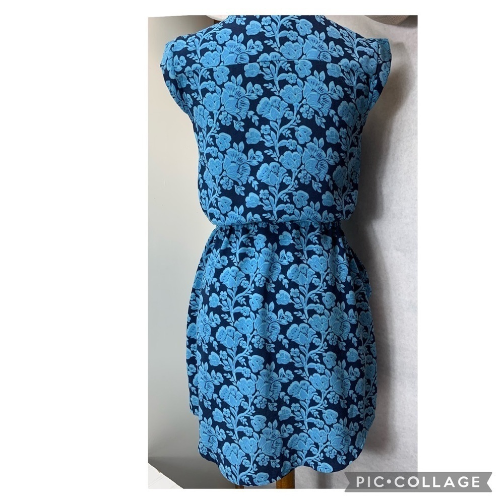 Cabi Java Blue Floral Drawstring Waist Dress Euc … - image 3